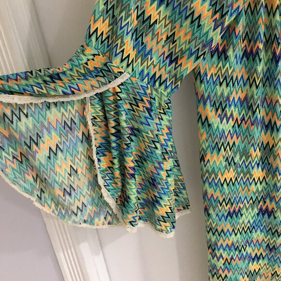 Flare sleeve dress size xl - Picture 2 of 7